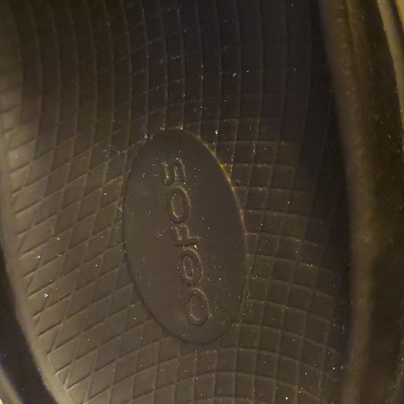 Unisex Oofos Slip On Clog - Picture 3 of 6